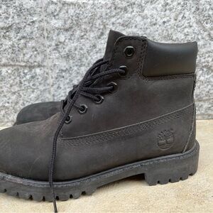 Timberland Kids Black Boots size 2